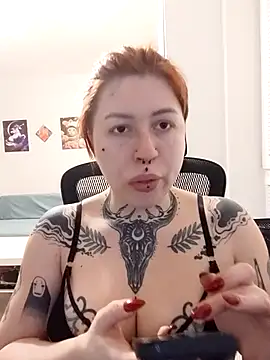 Chat XXX Live divine_eve