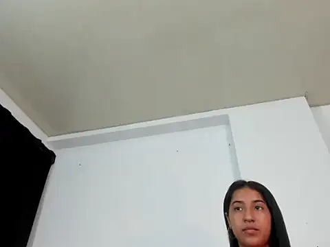 vfridaper élő XXX-chatje