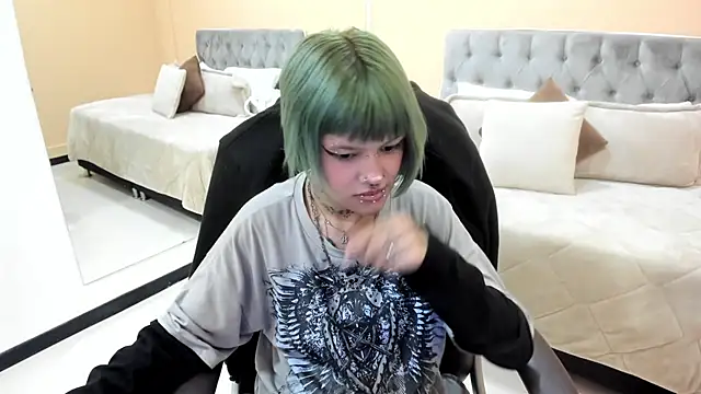 Chat XXX Live Bela_Craxkerr