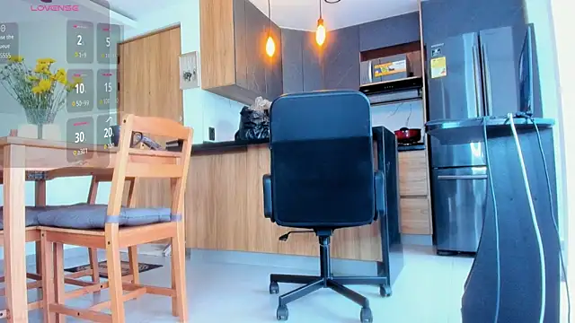 fitnolan Adlı Modelin Canlı XXX Sohbeti