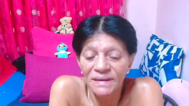 Chat XXX ao vivo de SLUTTYROXY