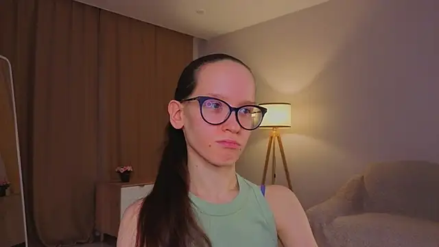 BettyBrowni: онлайн-секс-чат