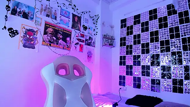 UchikyDolln Live XXX chat