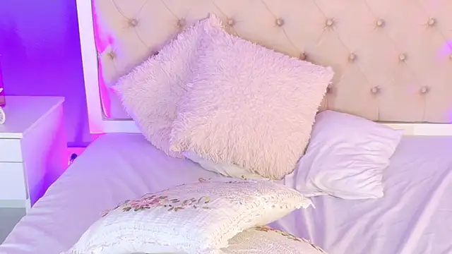 Hana_Stone Chat XXX live