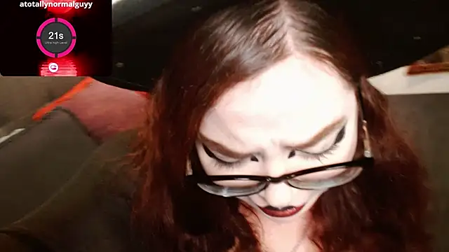 alicce_moon_ Adlı Modelin Canlı XXX Sohbeti