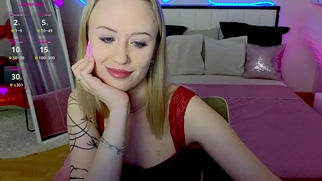 Онлайн чат XXX SashaBrooks