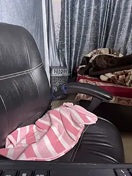 Ritu-Babe Obrolan Langsung XXX