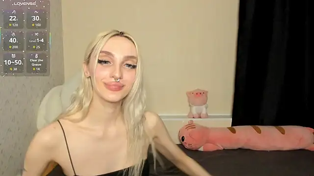 succubantra Adlı Modelin Canlı XXX Sohbeti