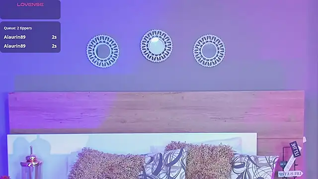 MiaTaylorSweet 라이브 XXX 채팅