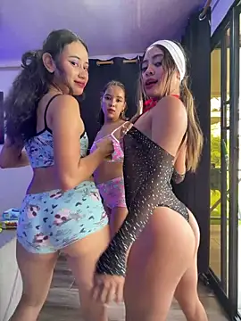 l0lita_emi Live XXX-Chat