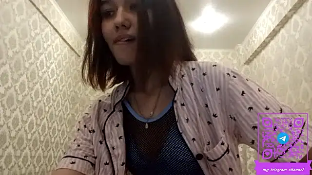 Chat +18 de AnnettaBelsito ao vivo