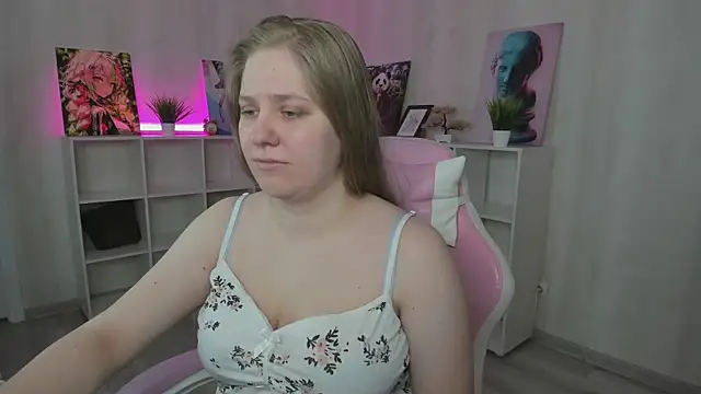 Megan_Violer: онлайн-секс-чат