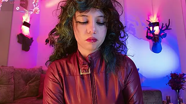 Chat +18 de Sweet_Chaos ao vivo