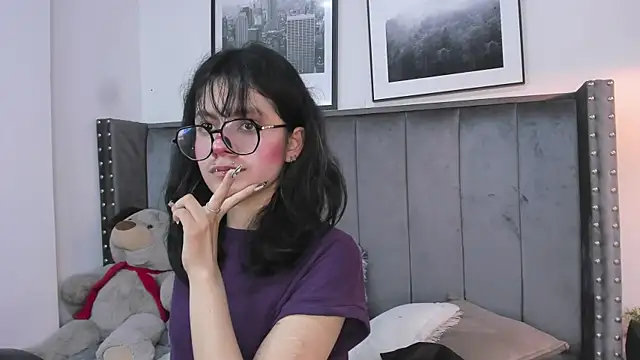 Chat +18 de Miyu_Komori ao vivo