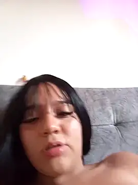 Katy_RoseXのライブXXXチャット