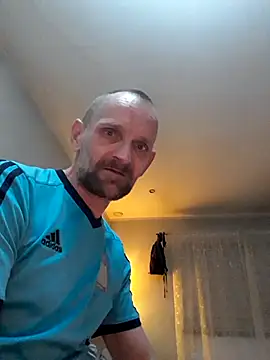 Remello1 Adlı Modelin Canlı XXX Sohbeti