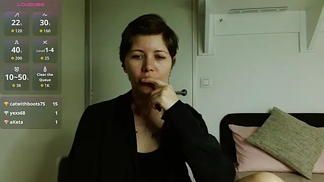 Alexxa_XX: онлайн-секс-чат