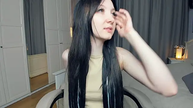 Pertunjukan Kamera Web RoxanneComisky