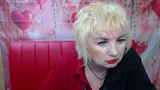 RenataDaster: онлайн-секс-чат