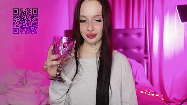 Lolykari's Live XXX Chat