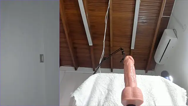 Chat XXX en directo de Lucy_carter_