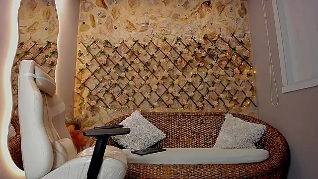 VenusBlazer live XXX chat