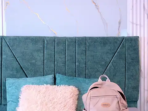 Kendall__11 Live XXX-Chat