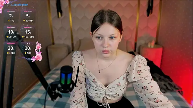 LauraBev – Naživo XXX chat