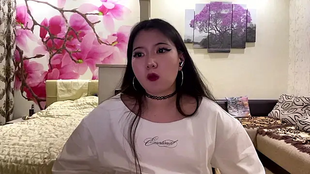 Chat XXX en directo de MaeRaads