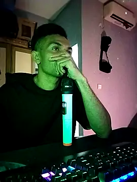 UcEng_Lab Pertunjukan Webcam