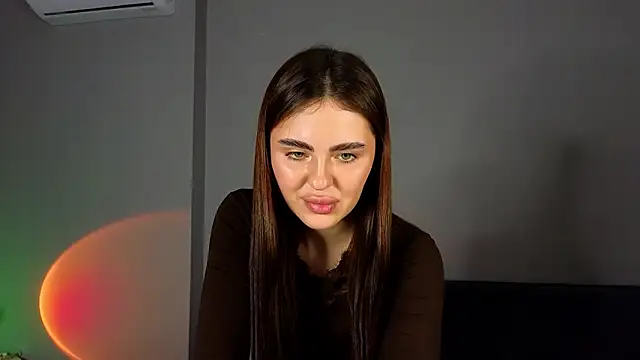 SheilaHigh live XXX chat