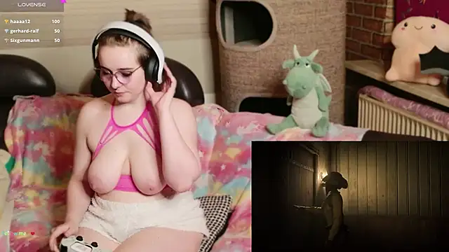 GamerGirl_Eve Live XXX-Chat