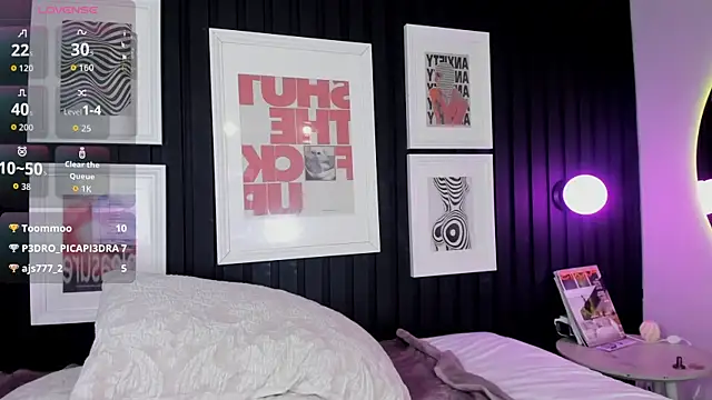 alison_ferrera_'s Live XXX Chat