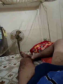 PIG_FUCKER_DADDY 在線直播表演