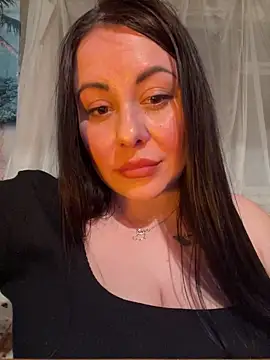 DaisyStreet's Live XXX Chat