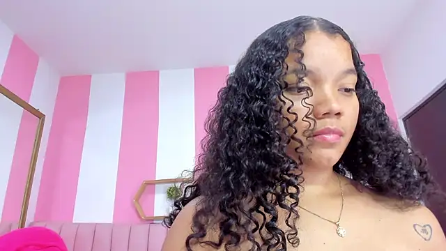 ISABELLA_020 élő XXX-chatje