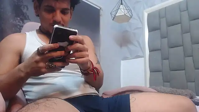 Xfire_boy69 即時 XXX 聊天