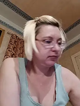 Chat XXX ao vivo de VikaKing