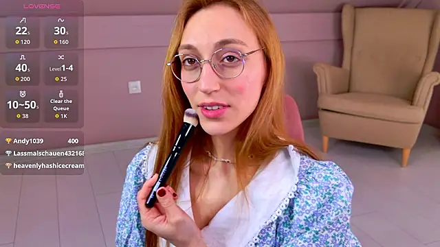 LeyaAtwood's Live XXX Chat