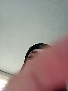 XXX chat uživo modela MeelFox