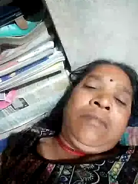 Loomaraj Live XXX-chat