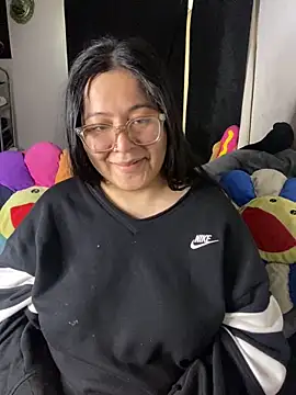 Chat +18 de MsConejitaa ao vivo