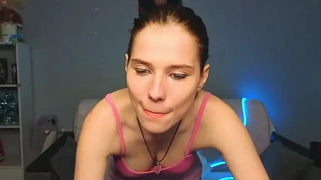 XXX chat uživo modela JinxMoon