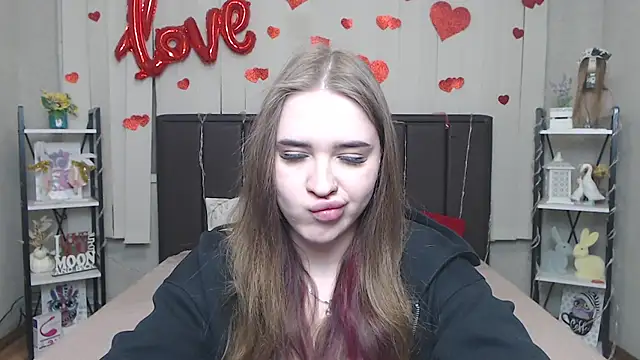 LauraHlot's Live XXX Chat