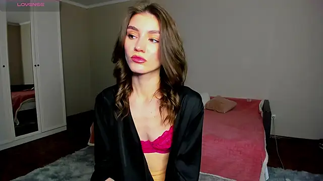 -Sacura- élő XXX-chatje