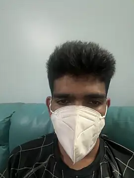 XXX chat uživo modela BombaySam78