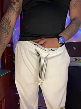 Saipuer31's Webcam Show