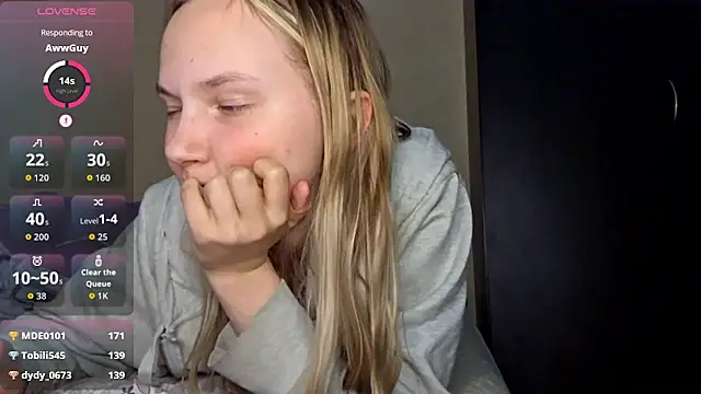 KarinRobertson Webcamshow