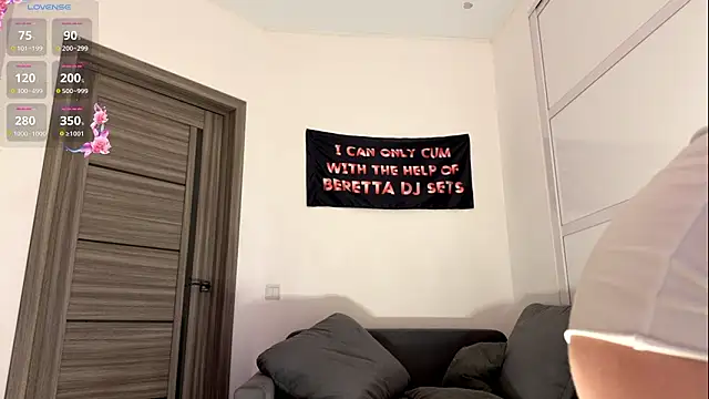 Chat XXX ao vivo de HeeEgno