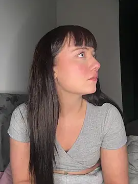 SweetJules18 Webcam show